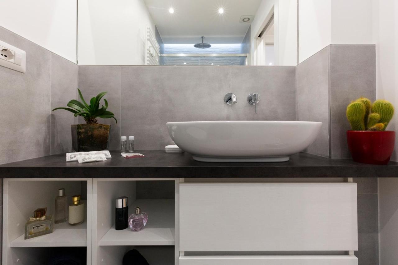شقة House San Cristoforo M4 ميلان المظهر الخارجي الصورة
